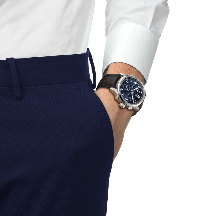 TISSOT CHRONO L 42MM – BRUN LÆDERREM / BLÅ URSKIVE – produktbillede 2