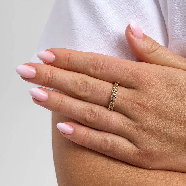 Studio Z Elera Small Ring – Forgyldt Ring med Zirkonia – 7147955-001