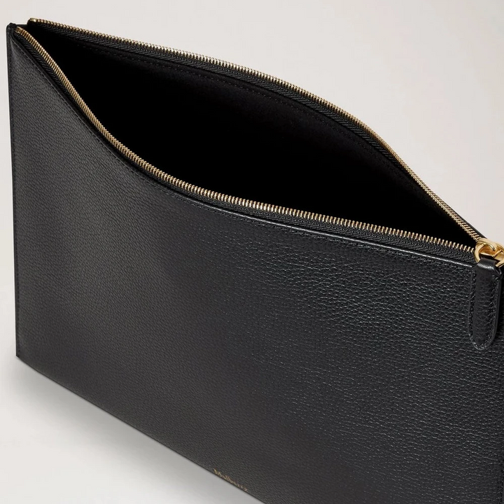Mulberry Zipped Flat Pouch – Black Leather Document & iPad Sleeve – produktbillede 2