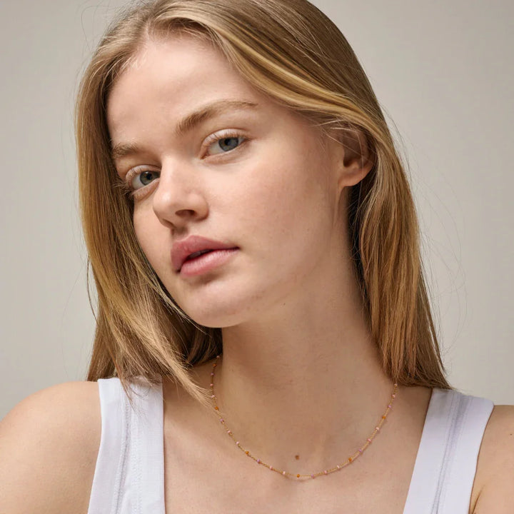 Enamel Lola Halskæde - Blush I Forgyldt Sølv – produktbillede 2