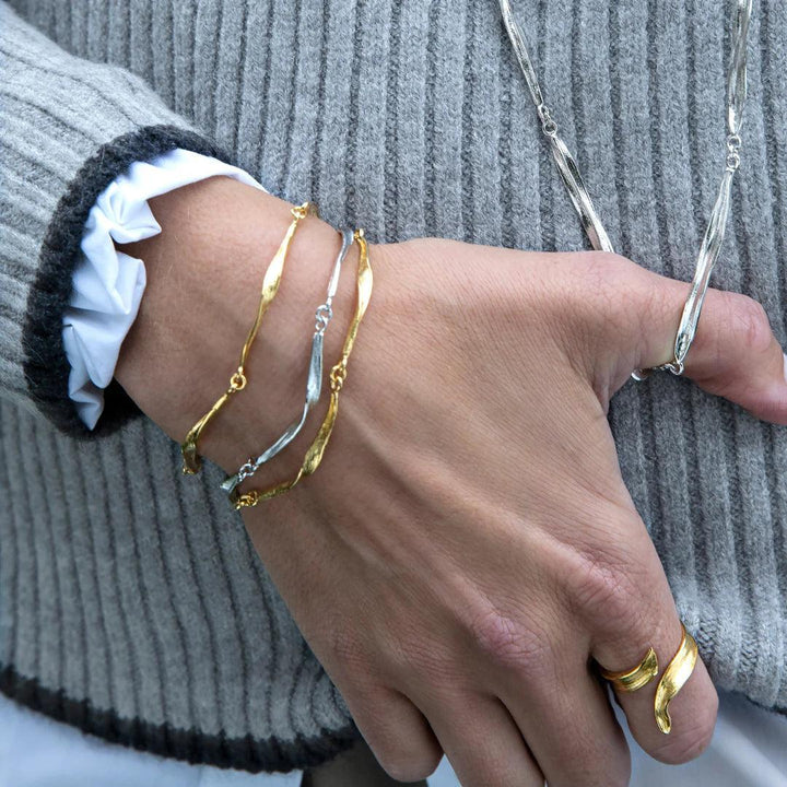 Flora Danica Græs Armbånd - Forgyldt – produktbillede 2