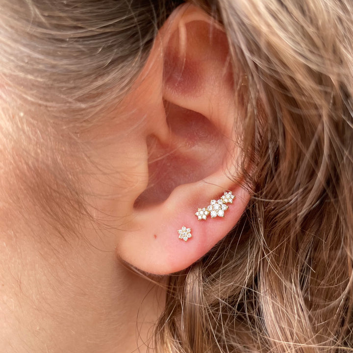 MARIA TASH Diamond Flower Treaded Stud Earring 3mm – produktbillede 2