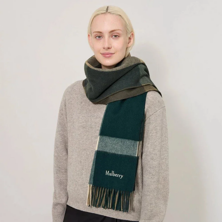 Mulberry Large Check Merino Wool Scarf Mulberry Green & Juniper Green – produktbillede 2