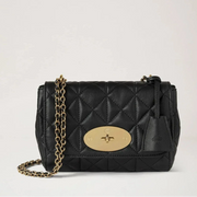 Mulberry Lily musta tikkaus 
