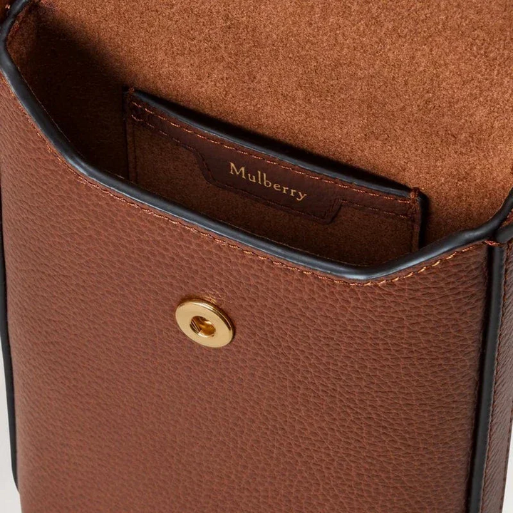 Mulberry Press Stud Phone Pouch Oak – produktbillede 2