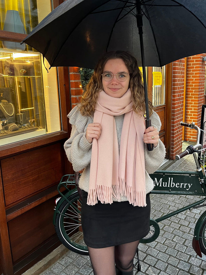 Mulberry Solid Merino Wool Scarf Rosewater – produktbillede 2