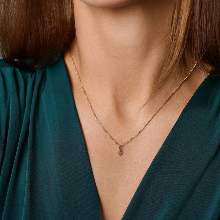 Nuran Athene 14kt Vedhæng 0.04ct W.Si – produktbillede 2