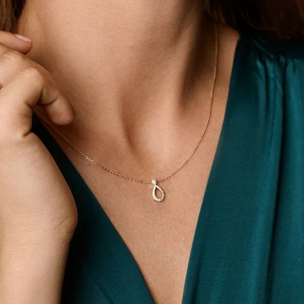 Nuran Mira 14kt Halskæde 0.14ct W.Si – V2502-014RG