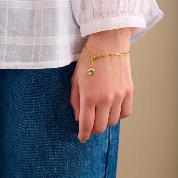 Pernille Corydon Twinkling Star Armbånd I Forgyldt Sølv – produktbillede 2