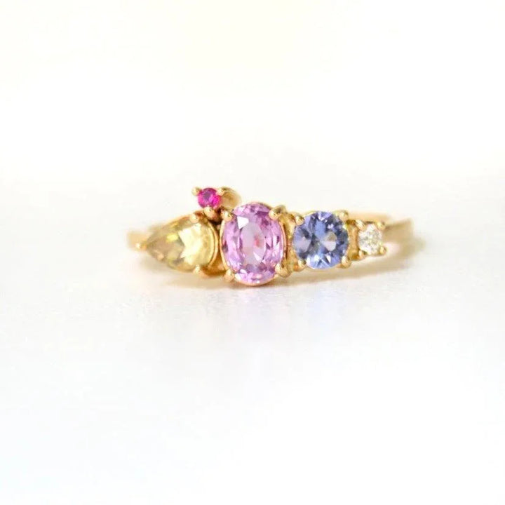 Anpé Atelier Varnaya 18kt Guld Ring m. Safirer – 27-Customized2-001