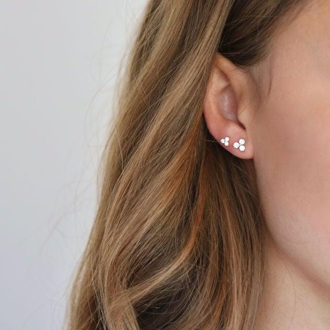 Ro Copenhagen 18kt Fryd Ørestik Diamant 0,18ct Hvidguld – produktbillede 2